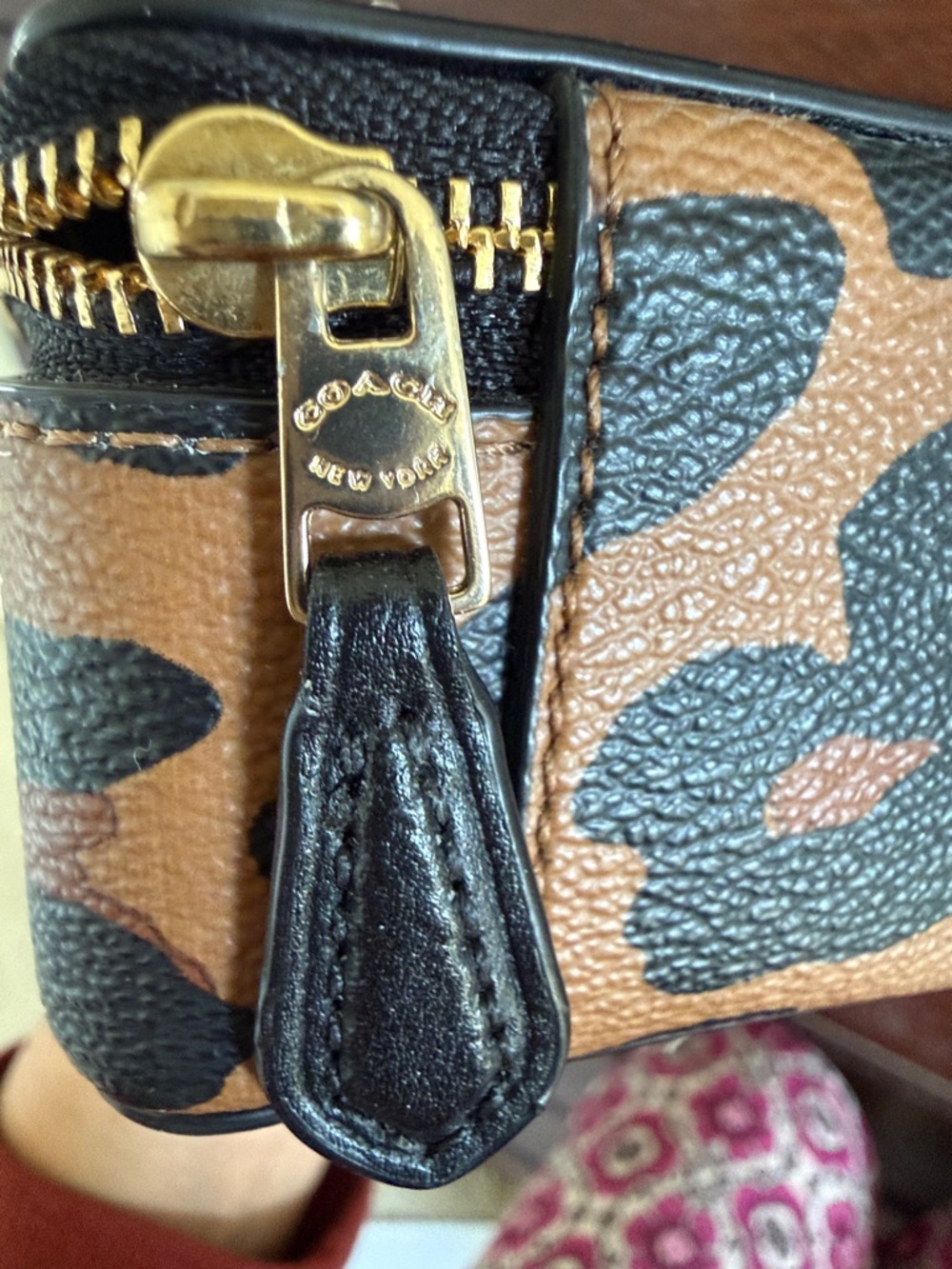Coach Leopard Print Zip jewelry organizer - Brown & Black - Picture 7 of 15